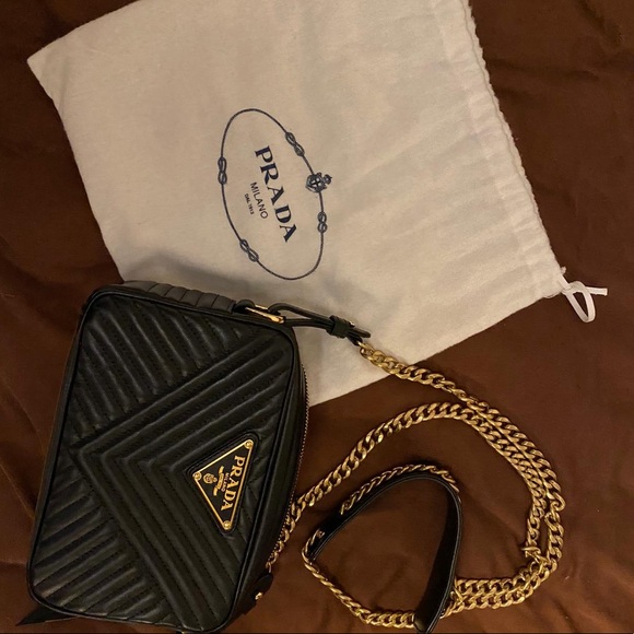 Prada quilted bag - Picture 5 of 9